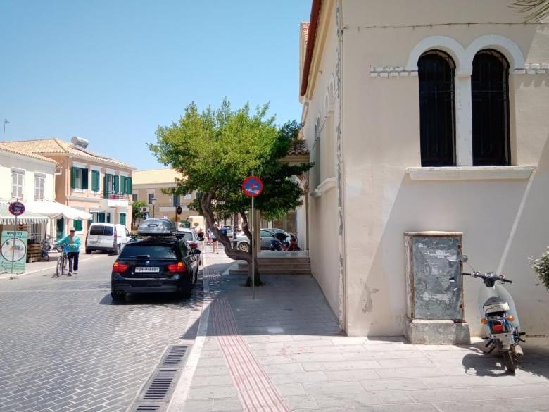 Preveza Downtown Villa Exterior photo